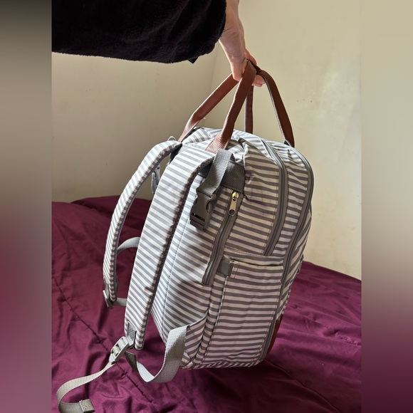 Grey and White Diaper Bag - Picture 2 of 4